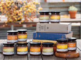 the girl & the fig food label design